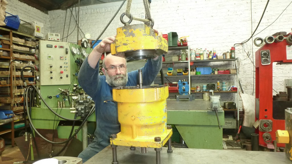 reparation-moteur-hydraulique-denison-goldcup